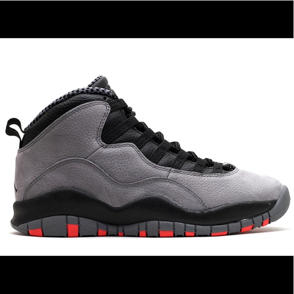 FLASH SALE ⚡️Jordan Retro 10